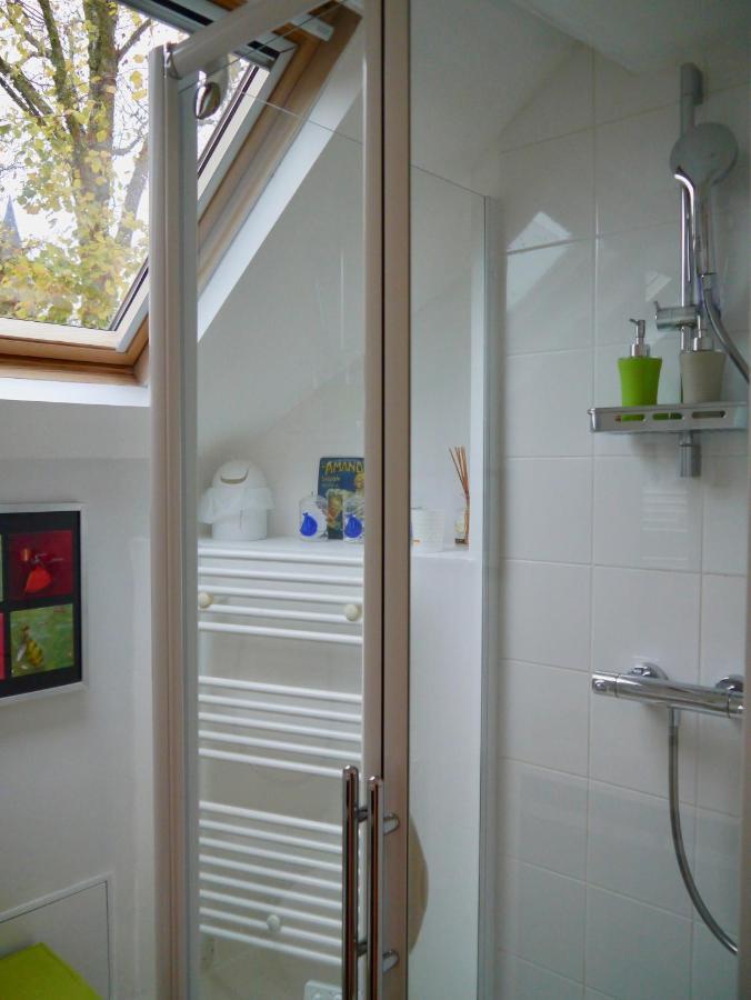 Chambre Et Salon Sur La Loire A Velo Les Ponts-de-Cé Buitenkant foto